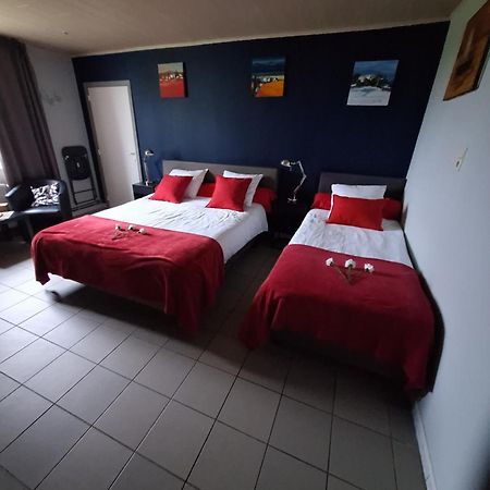 B&B De Linde Wijtschate Bagian luar foto