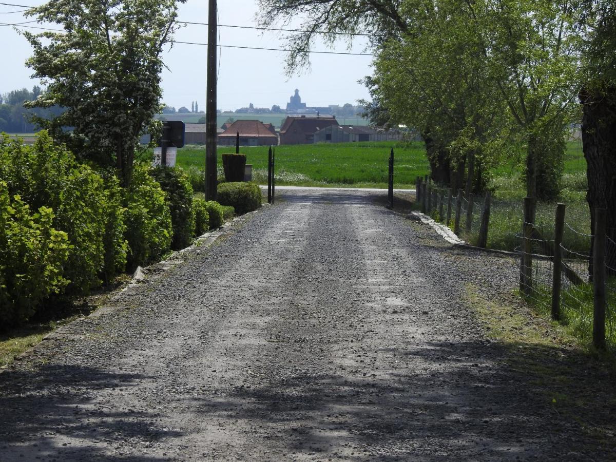 B&B De Linde Wijtschate Bagian luar foto