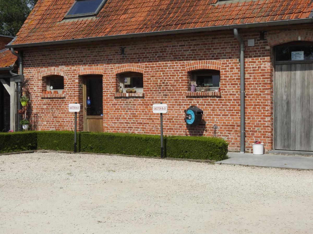 B&B De Linde Wijtschate Bagian luar foto