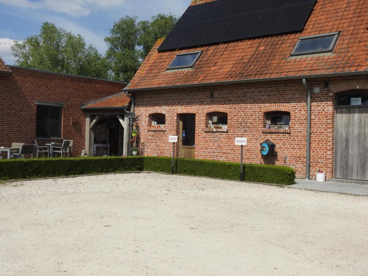 B&B De Linde Wijtschate Bagian luar foto