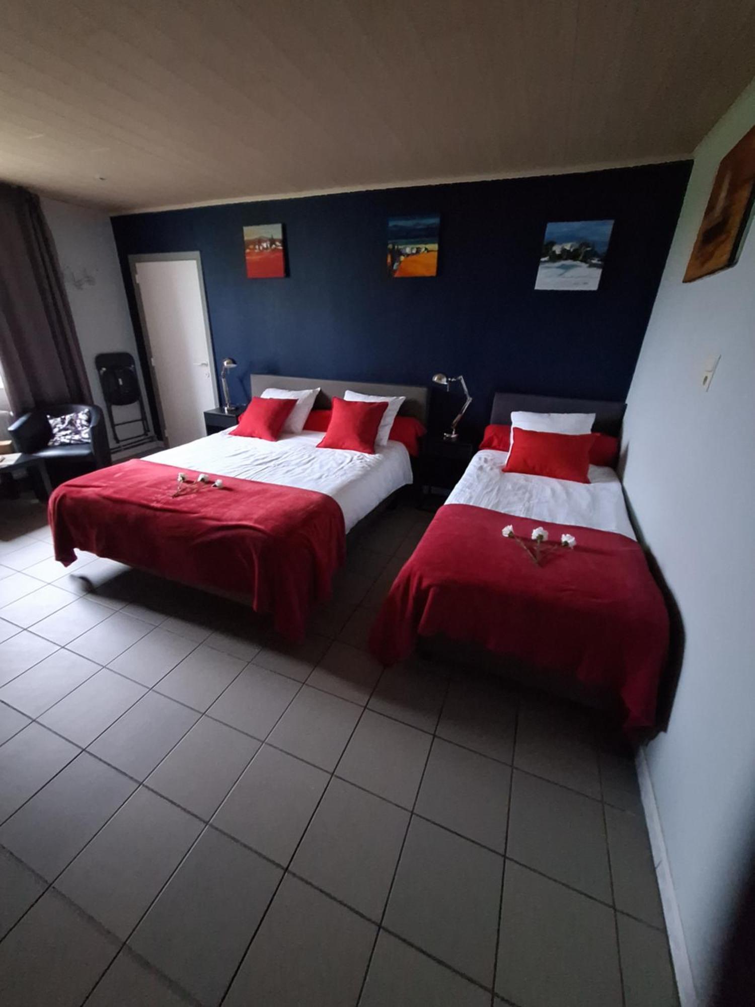 B&B De Linde Wijtschate Bagian luar foto