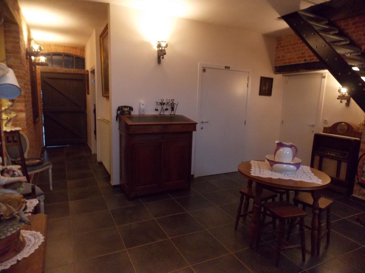 B&B De Linde Wijtschate Bagian luar foto
