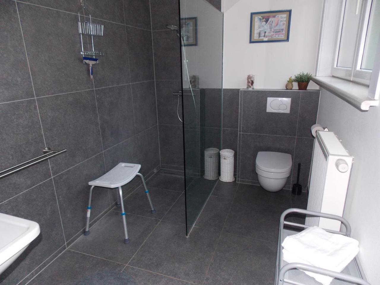 B&B De Linde Wijtschate Bagian luar foto